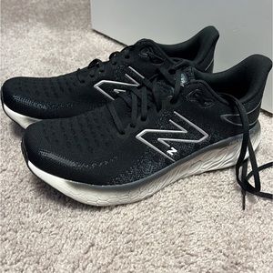 New Balance Fresh Foam X 1080v12 Running Shoes. Mens size 10 wide.